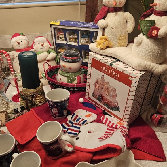 Christmas Bundle - Picture 2 of 7